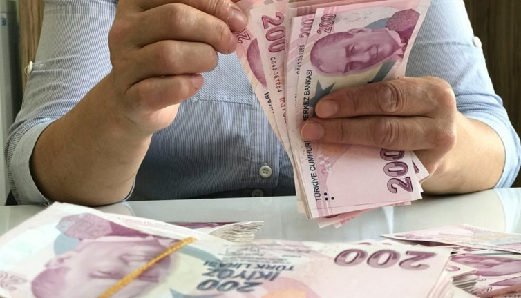 YÖK'ten vakıf üniversitelerine 'ücret' uyarısı