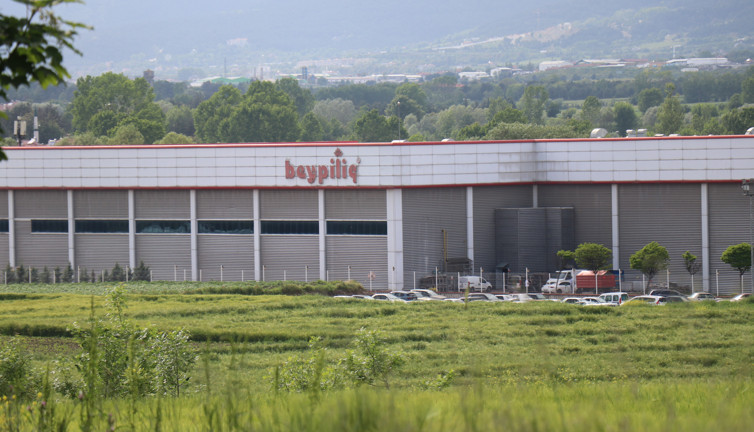 Ünlü tavuk fabrikasında feci ölüm