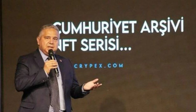 Cumhuriyet'ten eski Yayın Yönetmeni Arif Kızılyalın'a suç duyurusu