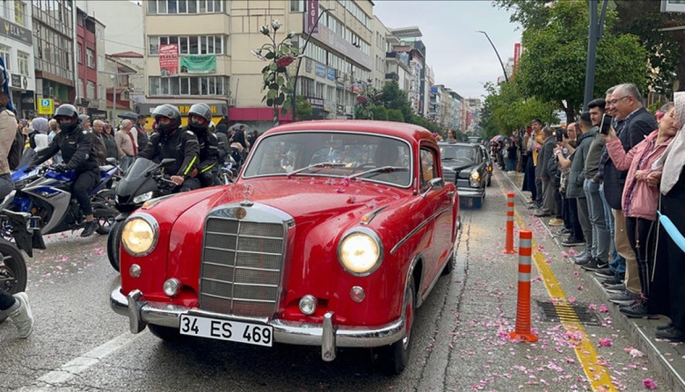 Klasik tutkunları Gül Festivali’nde buluştu