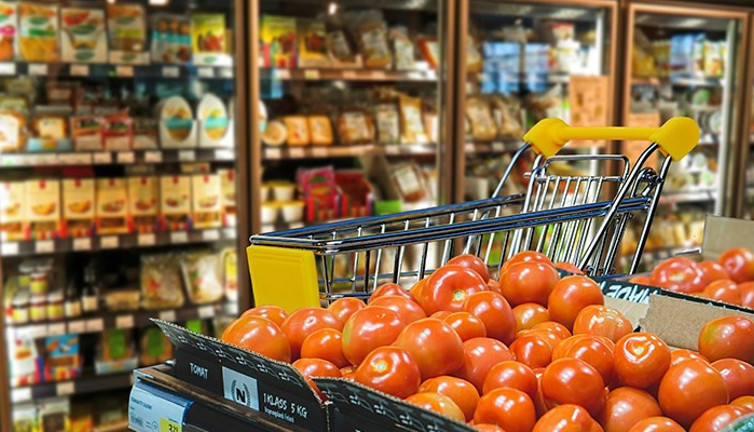 Önümüzdeki 2 yıl zor geçecek: Türkiye'nin enflasyon beklentisi yükseltildi.