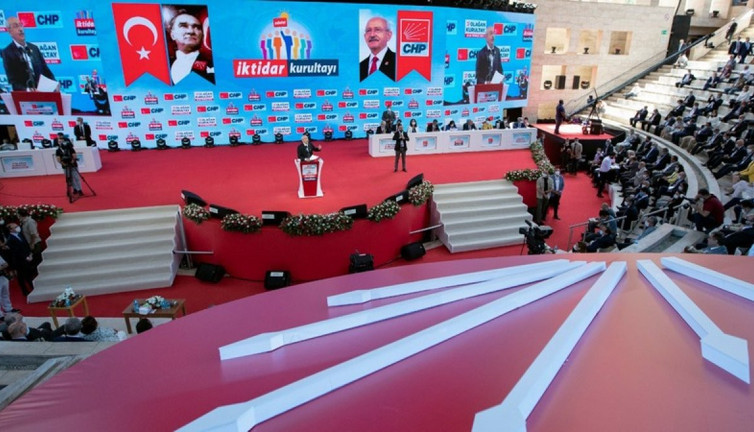 CHP'nin kurultay takvimi açıklandı