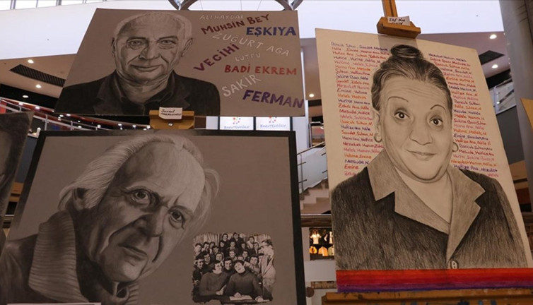 Tarihe geçmiş isimler tuvallere yansıdı