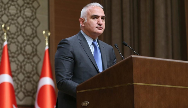 Mehmet Nuri Ersoy kimdir? Kültür ve Turizm Bakanı Mehmet Nuri Ersoy hangi görevlerde bulundu?