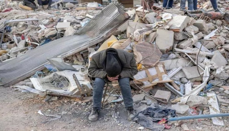 Dünya Doktorları Derneği açıkladı: Depremin vurduğu illerde ihtiyaçlar hâlâ çok büyük