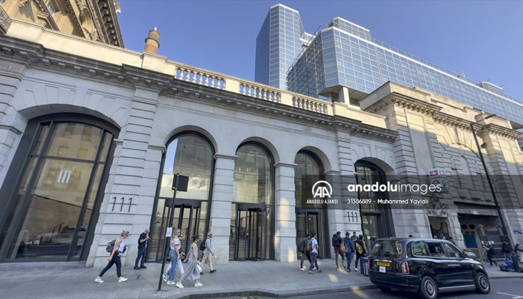 İngilizlerin dünyaca ünlü gazetesi satışa çıkarıldı