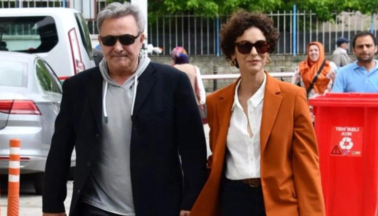 Mehmet Aslantuğ sosyal medyadan içini döktü