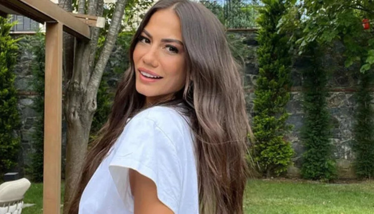 Demet Özdemir kıvrak dansıyla geceye damga vurdu