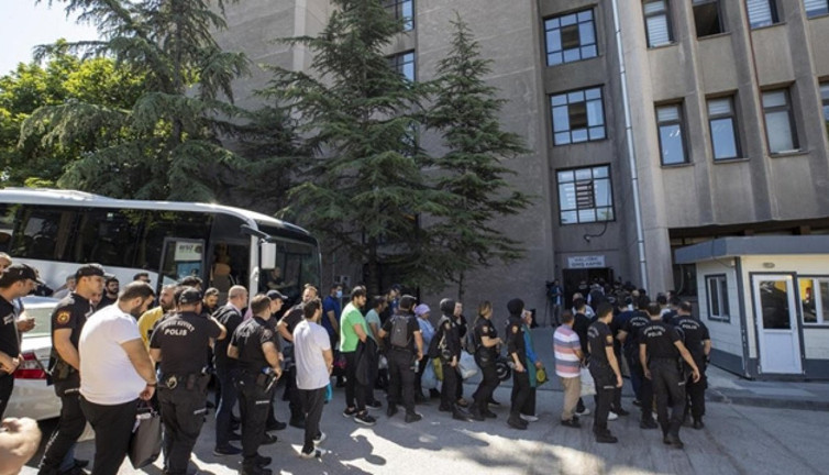 "Demir Yumruk" davasında milletvekili seçilen ismin dosyasına durma kararı