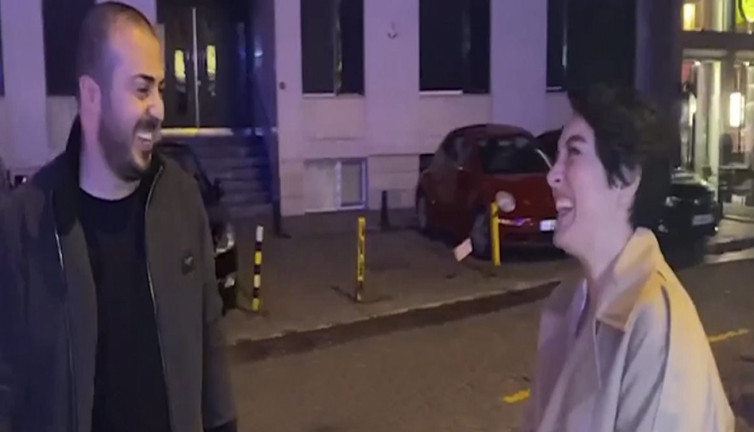 Eşi Ezgi Mola'yı çok utandırdı. ''Allah seni kahretmesin Mustafa''