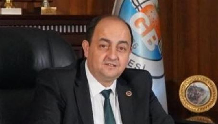 AKP’li başkana cinsel saldırı soruşturması. Attığı mesajlar şok etti