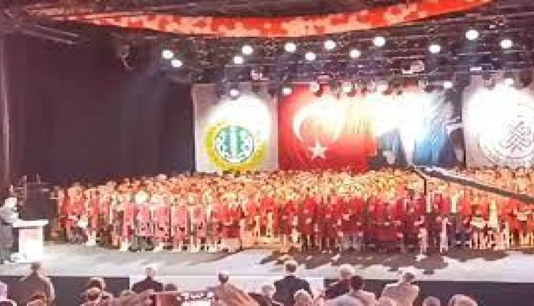 Çapa'da Hipokrat Yemini'ne sansür: Öğrenciler izin vermedi