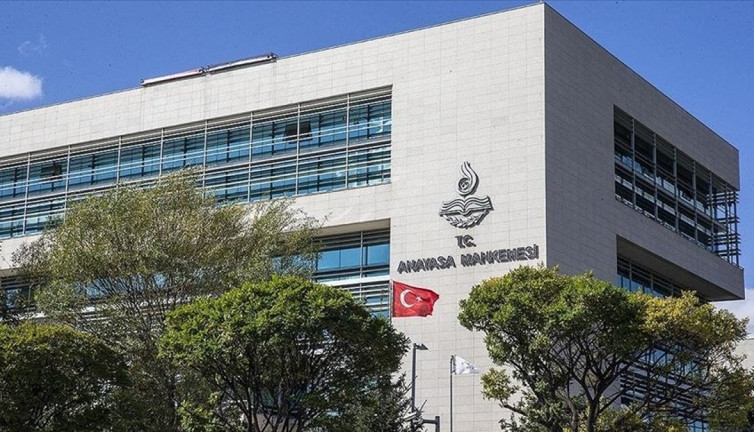 Hükümlülere vasi atanmasını öngören yasanın bazı maddeleri iptal edildi