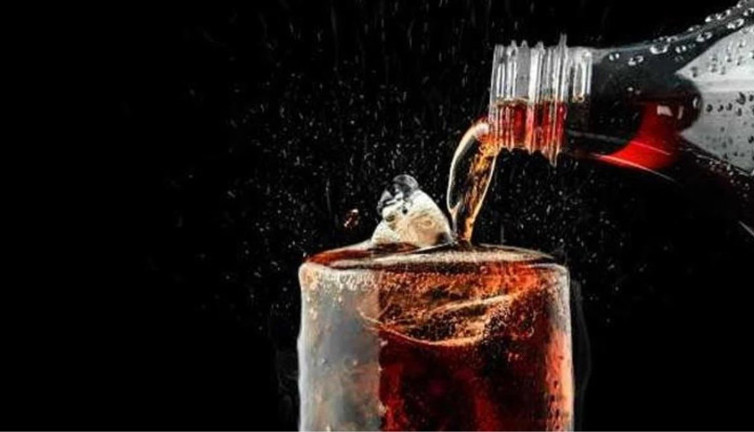 2,5 litre kolaya büyük zam. Asidi kaçtı...