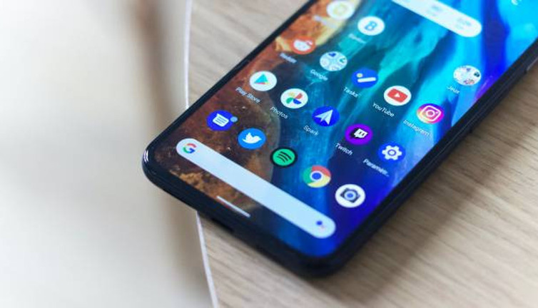 Avrupa'nın en büyük sitesi AB Komisyonu'nu dava etti