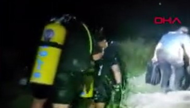 Baraj gölüne giren genç boğuldu