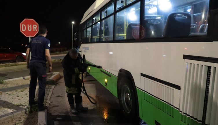 Zihinsel engelli genç halk otobüsünü kaçırdı