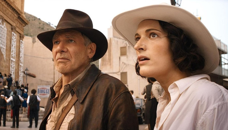 ''Kamçılı Adam'' Harrison Ford 130 milyon dolarla kamçısını şaklattı. ''Artık yaşlandı'' diyenlere tokat gibi cevap verdi