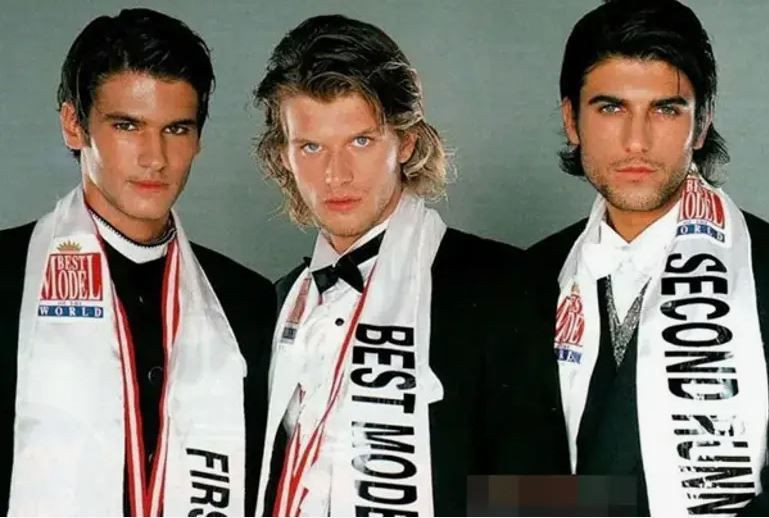 Bu maviş gözlü sarışın minik çocuk kim? Görenler tanımadı: Türkiye’nin en iyi erkek oyuncularından biri - Resim: 21