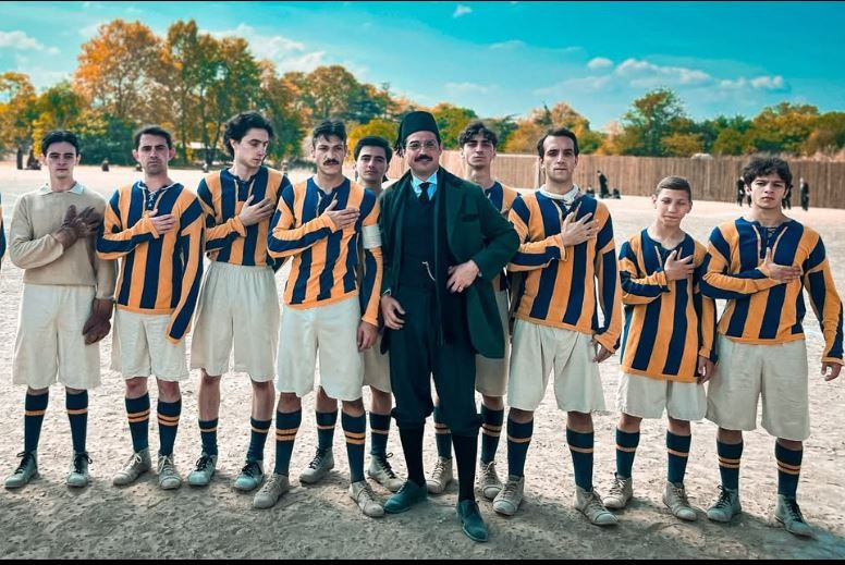 Büyümüş de oyuncu olmuş! Fotoğraftaki çocuğun İnci Taneleri’nin Cihan’ı Kubilay Aka olduğuna inanamayacaksınız - Resim: 20