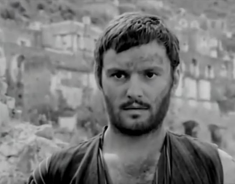 Yeşilçam’ın efsane jönü Ediz Hun 85 yaşında! Doğum günü paylaşımına beğeni yağdı - Resim : 5