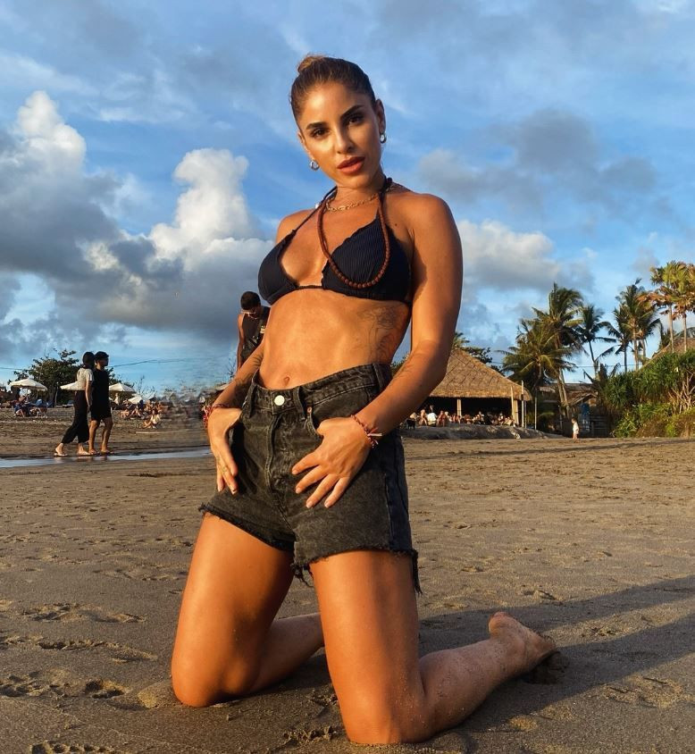 Oyunculuğu bırakıp ülkeyi terk etmişti! Cihan Ünal'ın kızı Irmak Ünal’dan kötü haber - Resim: 6