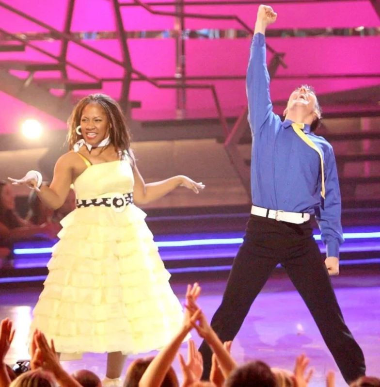 Dünyaca ünlü dansçı Donyelle Jones’tan acı haber! 46 yaşında meme kansere yenik düştü - Resim : 4