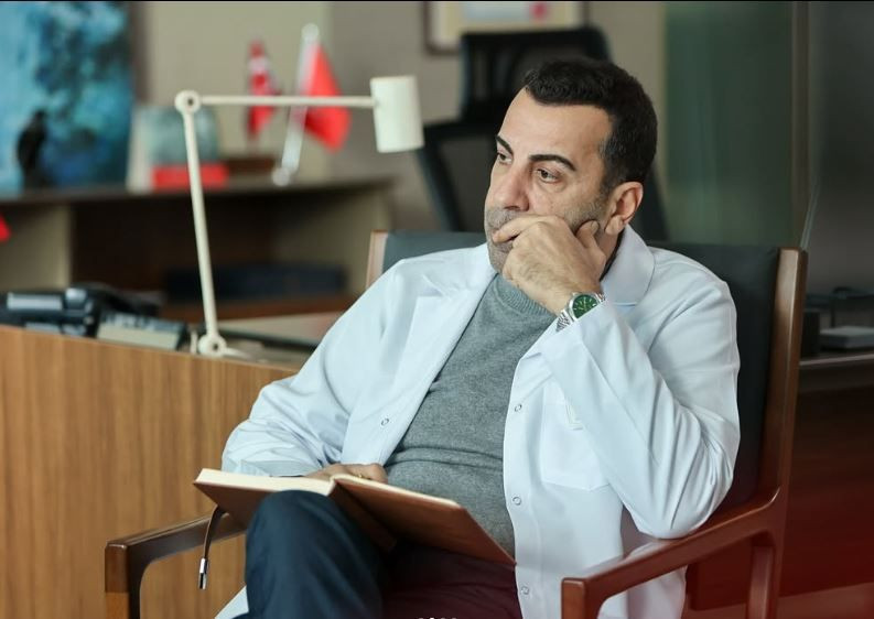 Ünlü oyuncu Emre Karayel’in ikinci paşası geldi: İşte bebeğin adı! - Resim: 20