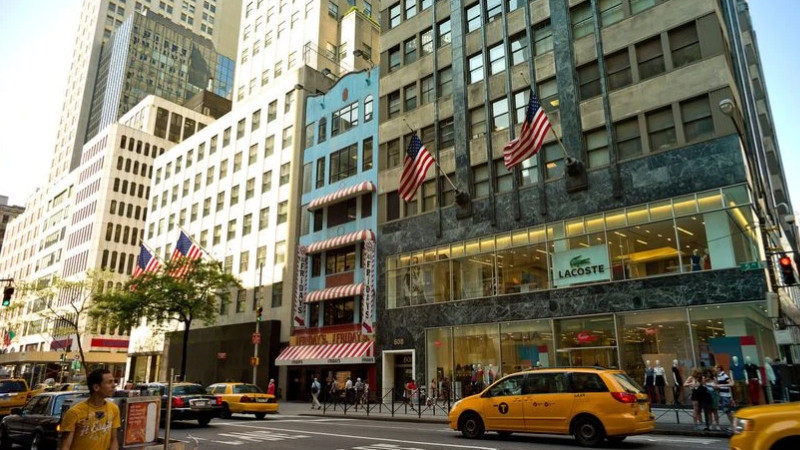 Dünyanın en pahalı caddeleri belli oldu: Taht el değiştirdi, Türkiye'den tek cadde listede! - Resim : 13