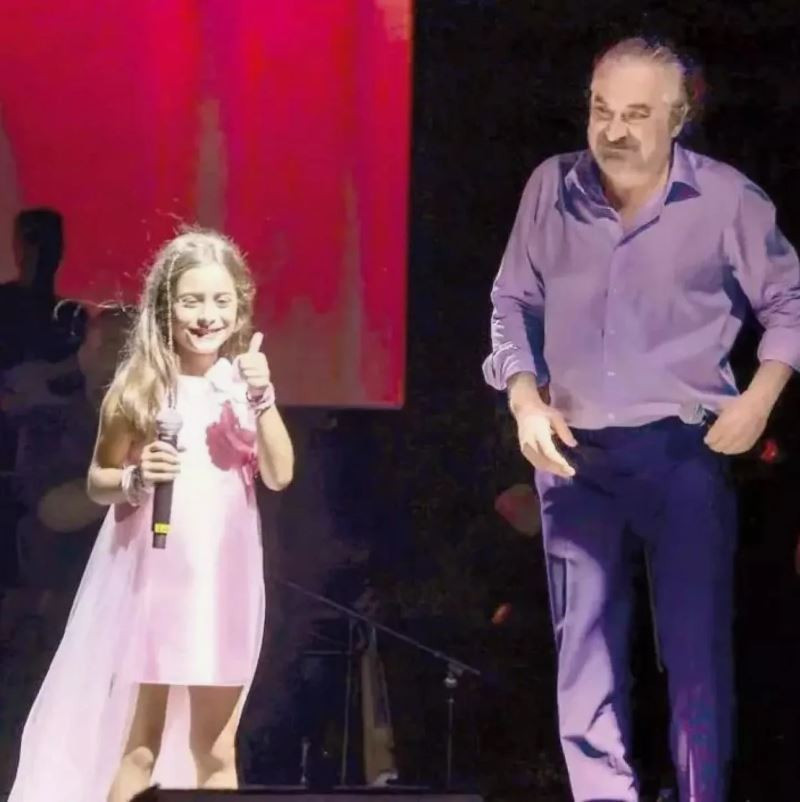 Babasının izinde! Volkan Konak’ın kızı minik Derin büyüdü: Herkes aynı şeyi söyledi! - Resim : 5