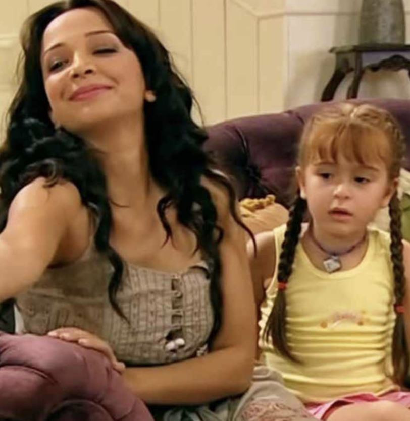 Oyuncu Evrim Akın, Bez Bebek'teki rol arkadaşı Asena Keskin’in iddialarına ağlayarak yanıt verdi - Resim : 1