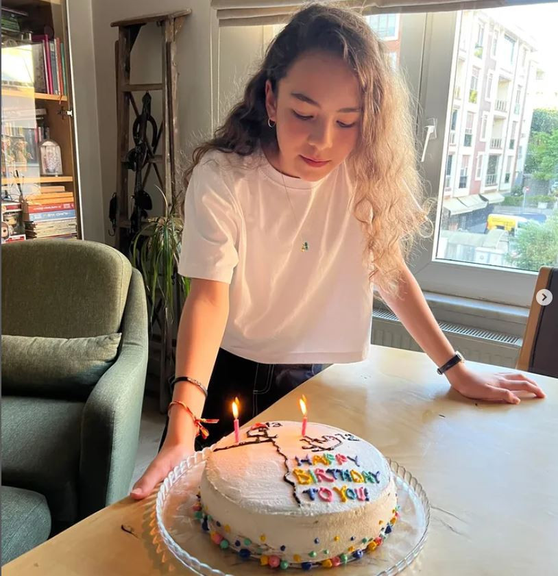 ‘Kardeşlerim’in minik Emel’i Aylin Akpınar büyüdü: İnanılmaz değişimi şoke etti! - Resim : 10