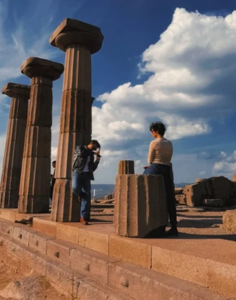Birce Akalay ve Hakan Kurtaş'tan romantik paylaşım! - Resim : 2