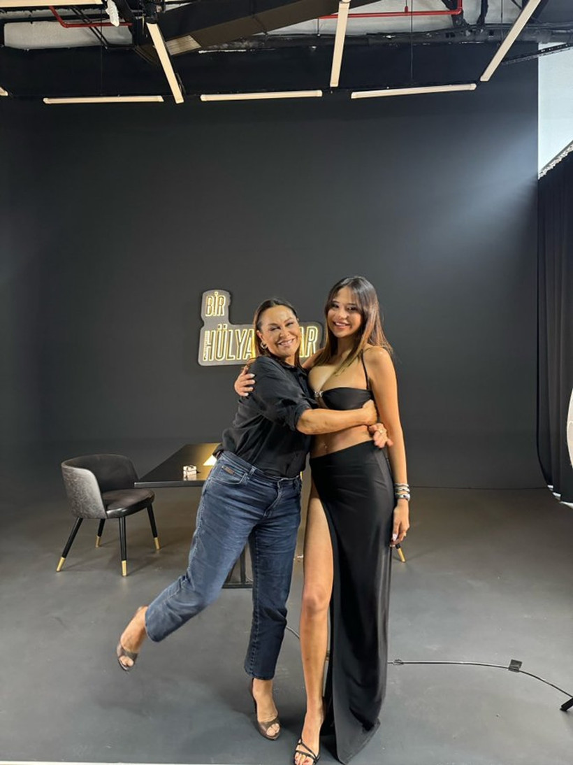 Hülya Avşar’ın isyanı! Emekli narkotik polisi Merve Taşkın ile ‘Eskortluk’ sohbetini savcılığa taşımıştı - Resim : 3