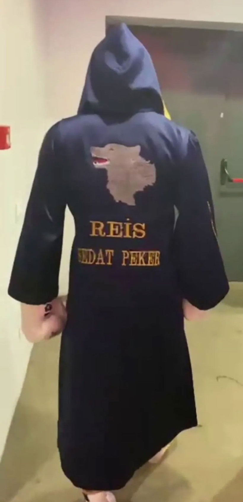 Avni Yıldırım rakibini 7 saniyede nakavt etti! Sedat Peker'i aradı - Resim : 2