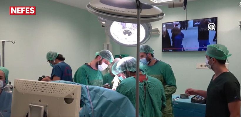 Ameliyatta Topkapı Sarayı'nı gezdi - Resim : 2