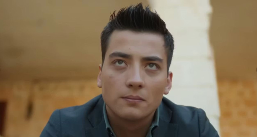 Uzak Şehir'in Kaya'sı Atakan Özkaya’nın baba özlemi yürekleri yaktı! O not herkesi ağlattı - Resim : 10