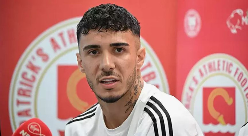 Eşref Rüya'nın Nisan'ı Demet Özdemir Beşiktaşlı Emirhan Topçu ile aşk mı yaşıyor? Yaş farkı dikkat çekti! - Resim : 21