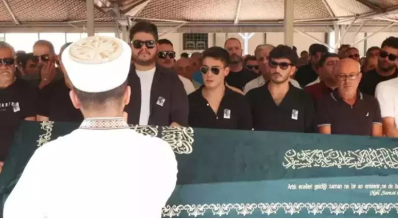 Uzak Şehir'in Kaya'sı Atakan Özkaya’nın baba özlemi yürekleri yaktı! O not herkesi ağlattı - Resim : 2