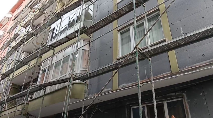 İnşaatta feci kaza! İskeleden yere çakıldı - Resim : 2