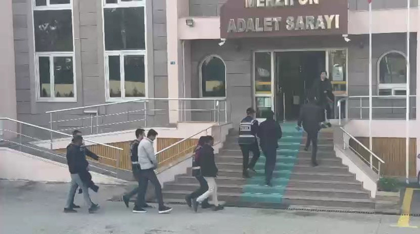 Telefon dolandırıcı şebekesine darbe! Tutuklamalar var - Resim : 4