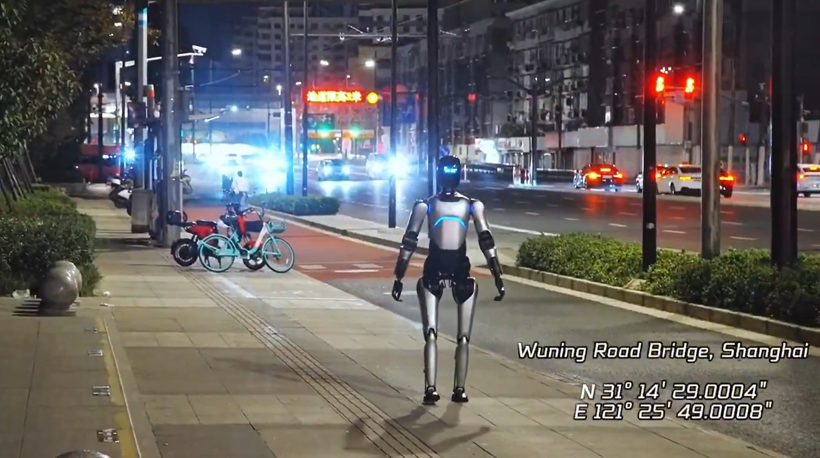 İnsansı robot dünya rekoru kırdı: 106 kilometre yürüdü - Resim : 3