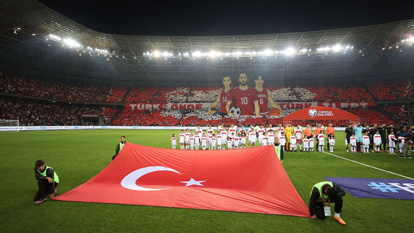 Kocaeli'de milli takıma büyük destek: "Türk önde, Türk ileri!" - Resim: 4