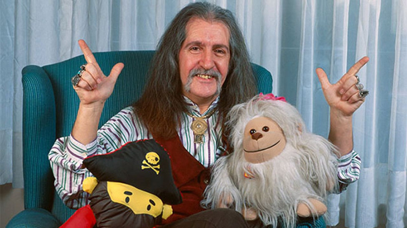 Türk Müziği’nin dev ismi Barış Manço’nun hiç görmediğiniz çocukluk karesi olay oldu! 7'den 77'ye herkesin sevgilisiydi - Resim: 34