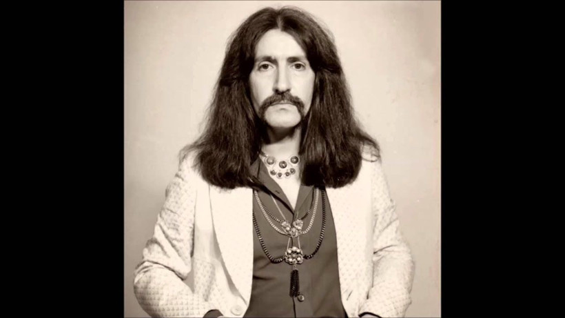 Türk Müziği’nin dev ismi Barış Manço’nun hiç görmediğiniz çocukluk karesi olay oldu! 7'den 77'ye herkesin sevgilisiydi - Resim: 18