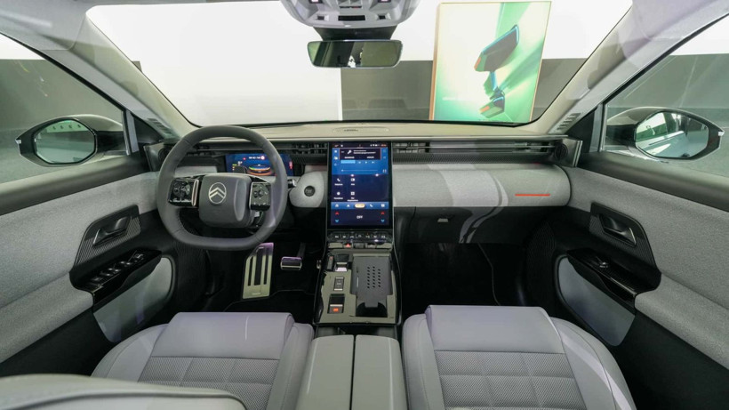 Uygun fiyatlı suv Citroen C5 Aircross Türkiye'de satışa çıkıyor - Resim: 8