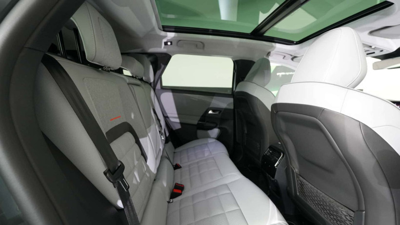 Uygun fiyatlı suv Citroen C5 Aircross Türkiye'de satışa çıkıyor - Resim: 7