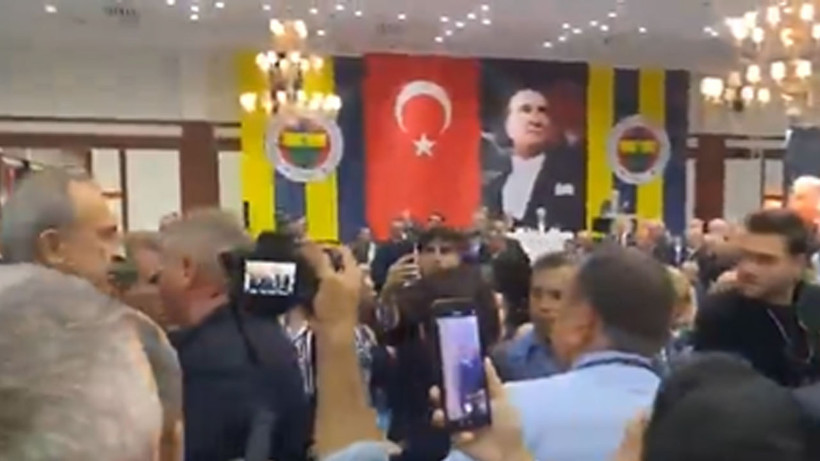 Fenerbahçe Yüksek Divan Kurulu'na Ali Koç ve Aziz Yıldırım arasında yaşananlar damga vurdu! - Resim : 13