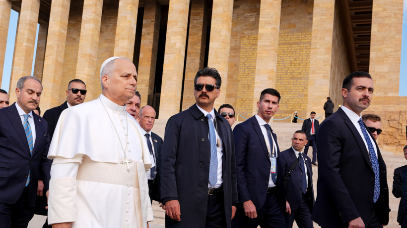 Papa 14. Leo'nun ilk durağı Anıtkabir oldu - Resim : 2