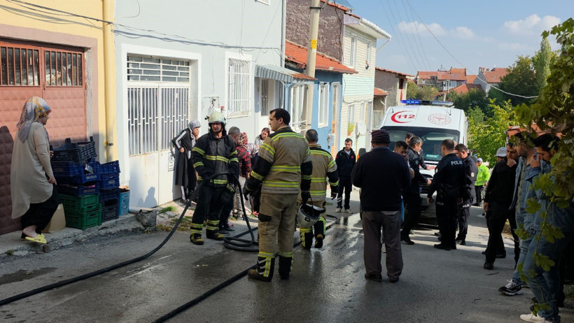 Kütahya bu anneyi konuşuyor: İki çocuğunu alevlerden kurtardı! - Resim : 5